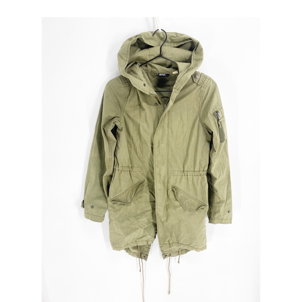 BDG urban outfitters army green anorak jacket